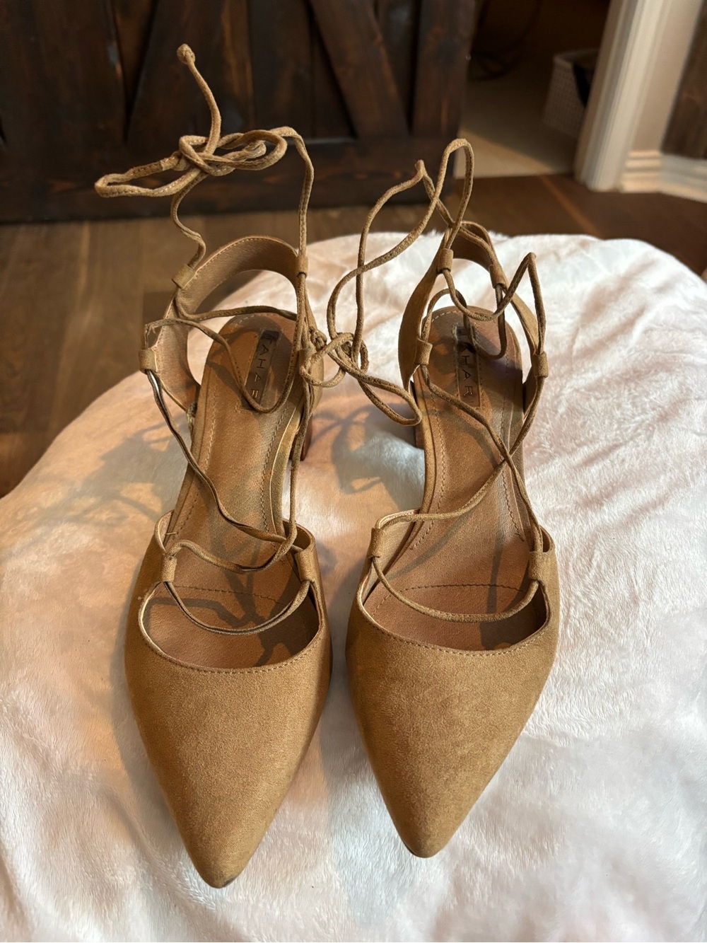 ❗️FINAL❗️Tahari Lace-Up Pointed Kitten Heels - Tan Suede Tie Ankle